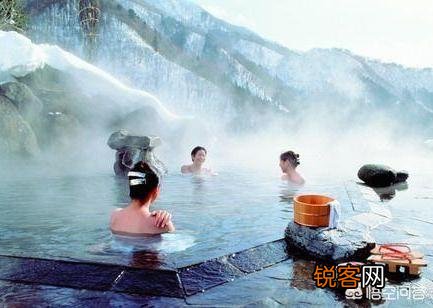 日本女生在冬天光腿真的不会冷吗？对此你怎么看？