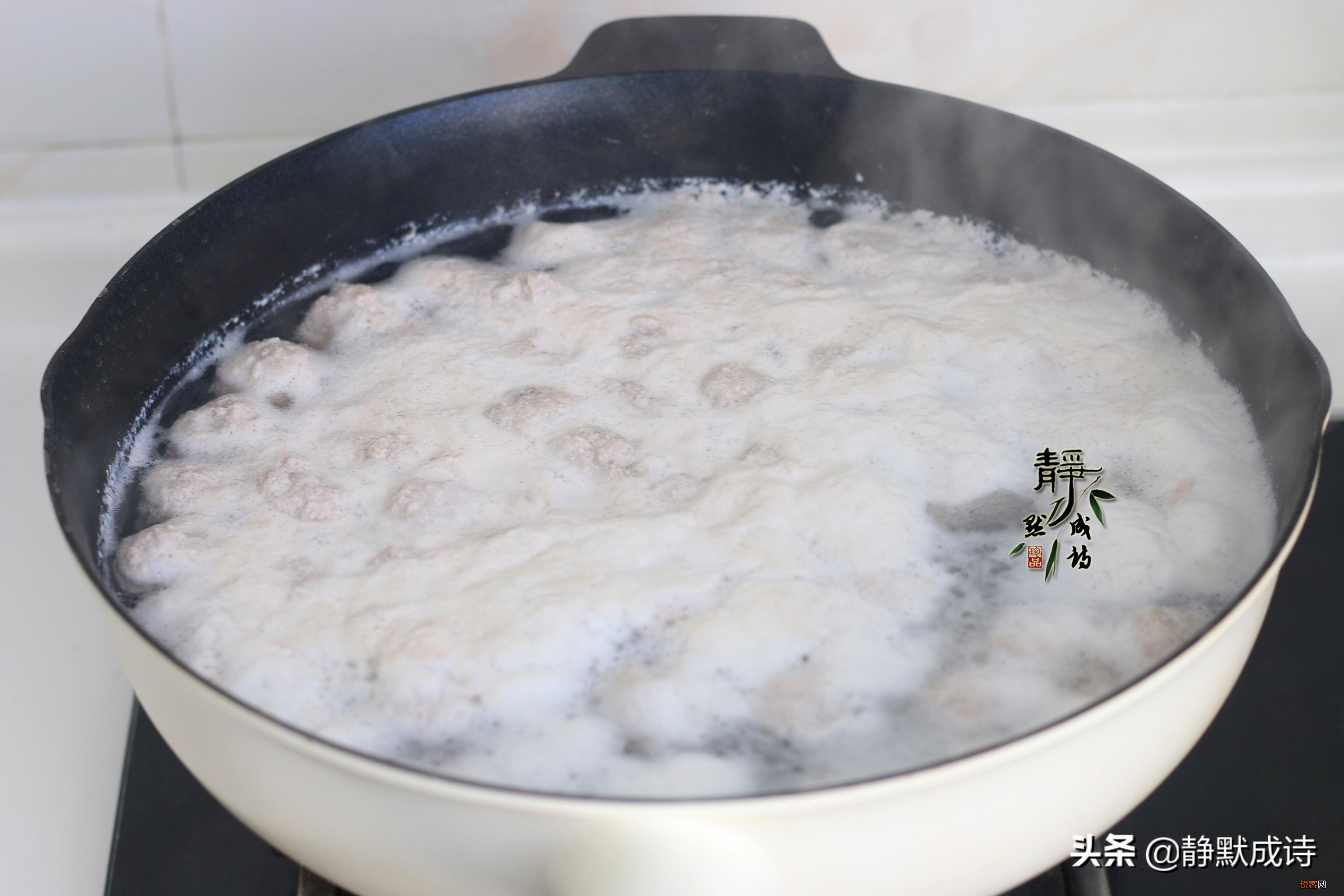 氽猪肉丸做法窍门 香嫩弹滑