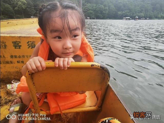 你的圈子里,长得最美的女性是怎样的？