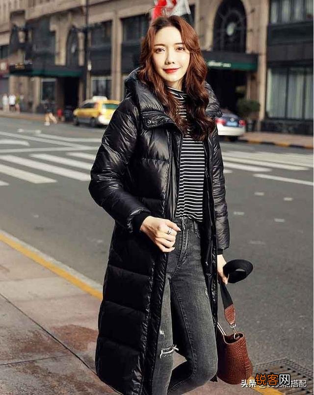 想买件羽绒服,哪家更好呢？有介绍的吗？
