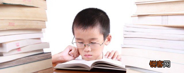 男孩子腼腆不爱说话怎么办 男孩子腼腆不爱说话怎么改善
