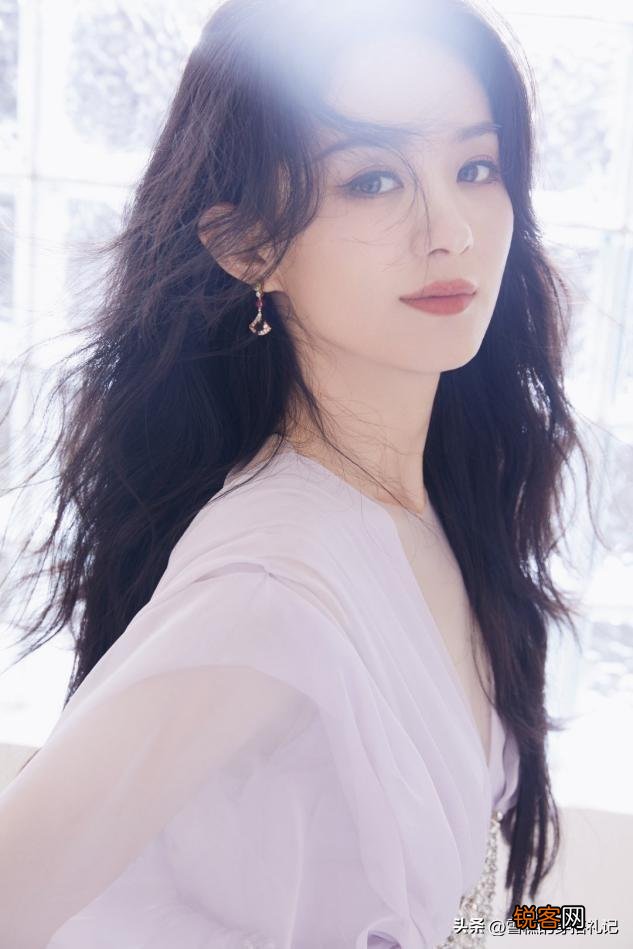 圆脸适合烫什么发型 什么脸型适合烫什么发型