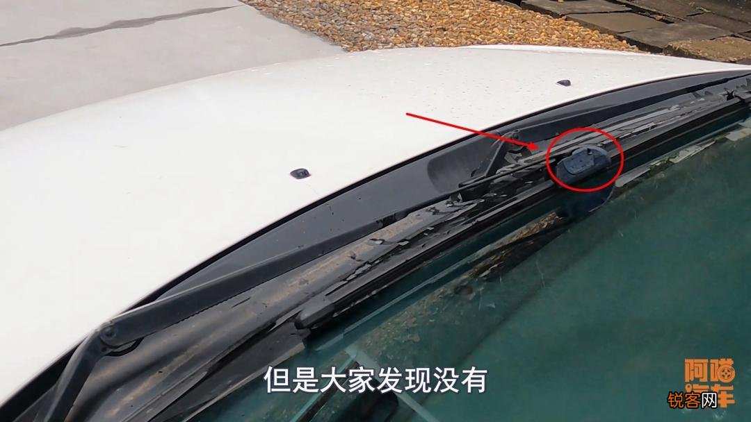 新手司机如何摆正车身 养成安全驾驶