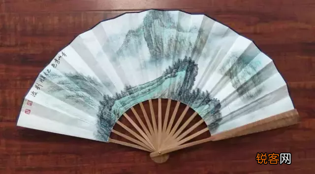 如何收藏及保养折扇