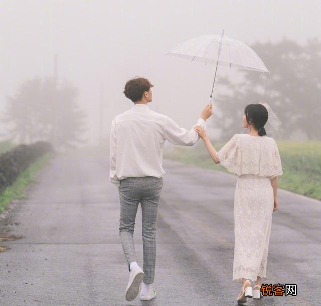 向女生表白的话真诚的句子 句句浪漫深情