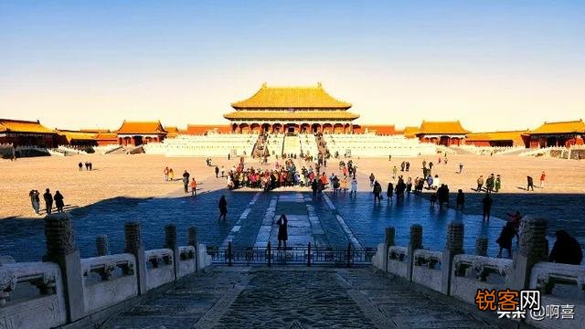 全国十大旅游景点在哪里？