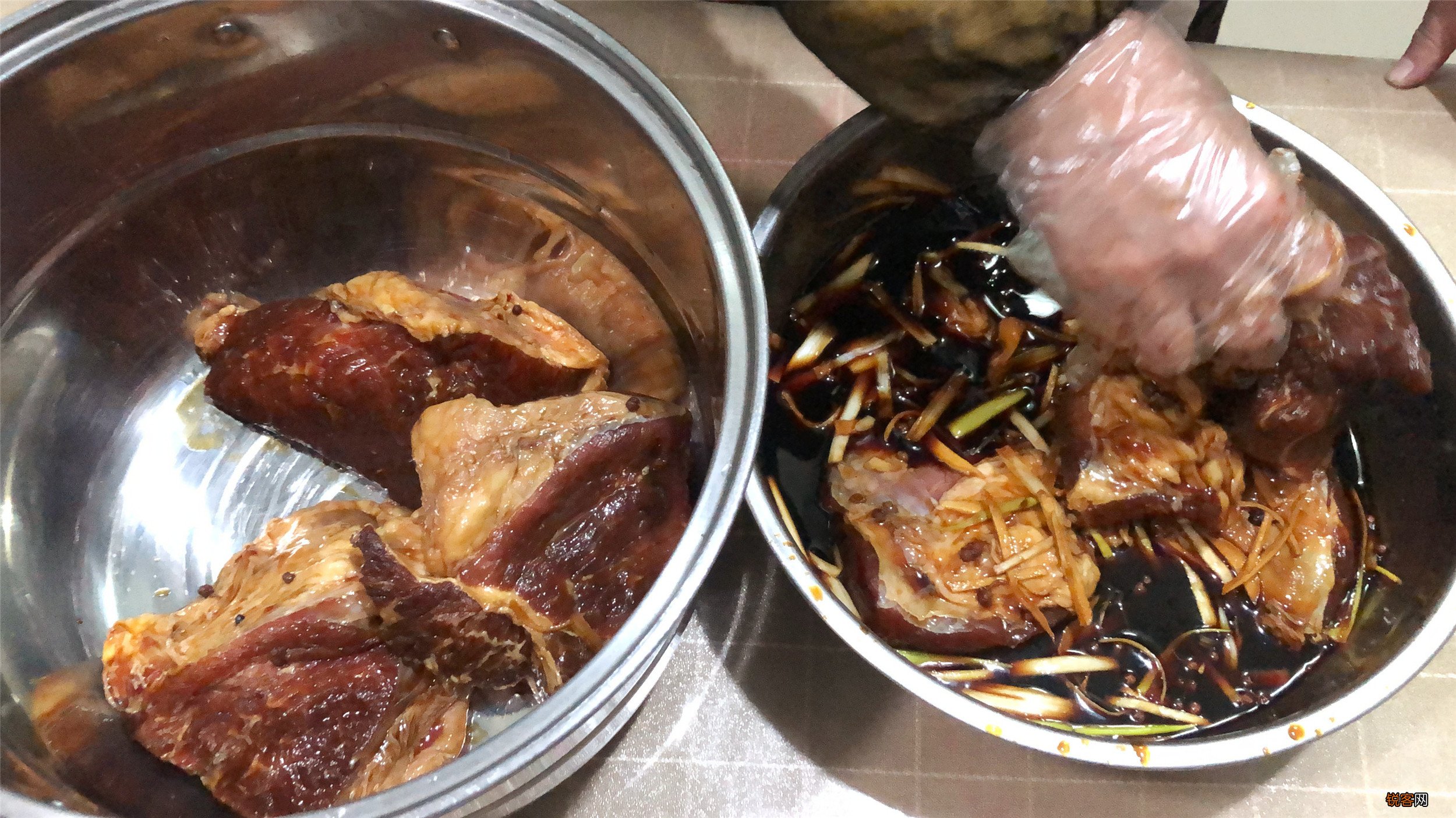 卤牛肉的家常做法 只需4样配料，简单方便