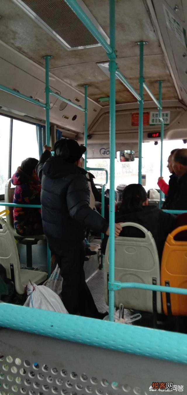 到一个城市旅行,除了景区还有哪些是你必去的地方？