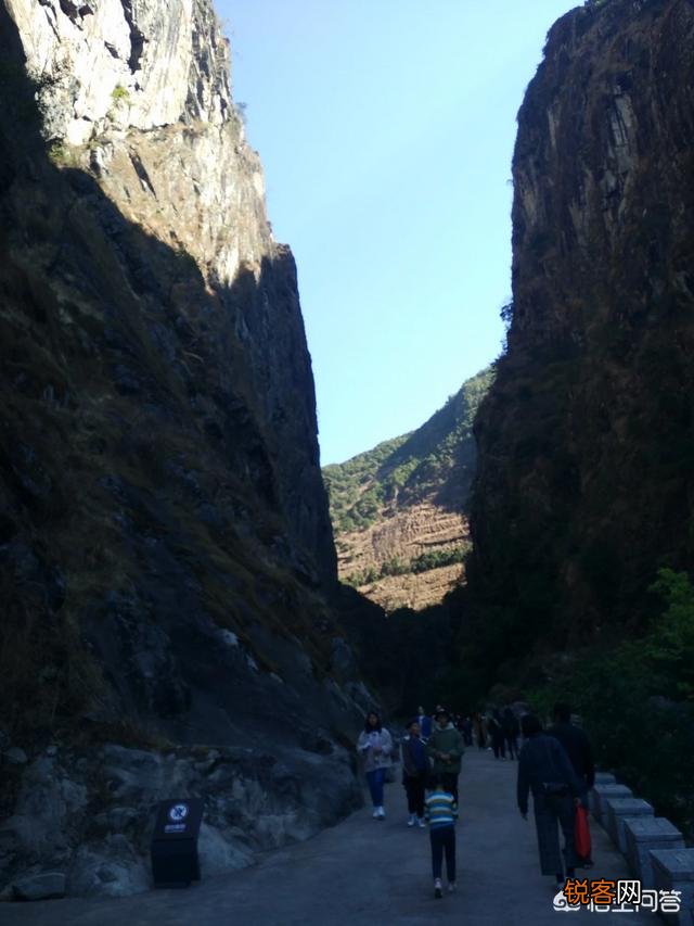 在中国境内,大家最想去的旅游景点是哪里？可是是五个、也可以是八个？