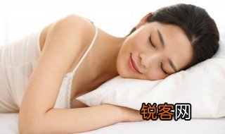 哄女友睡前浪漫小故事 哄女友睡前浪漫小故事有什么