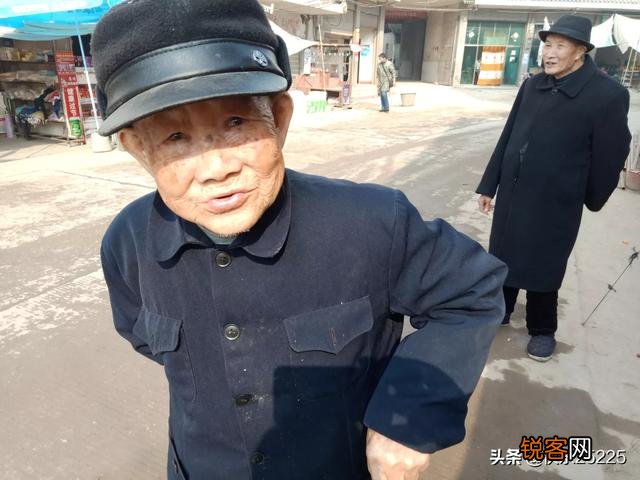 现在很多人向往归隐山林找到内心的平静,如果没有经济基础可能吗？