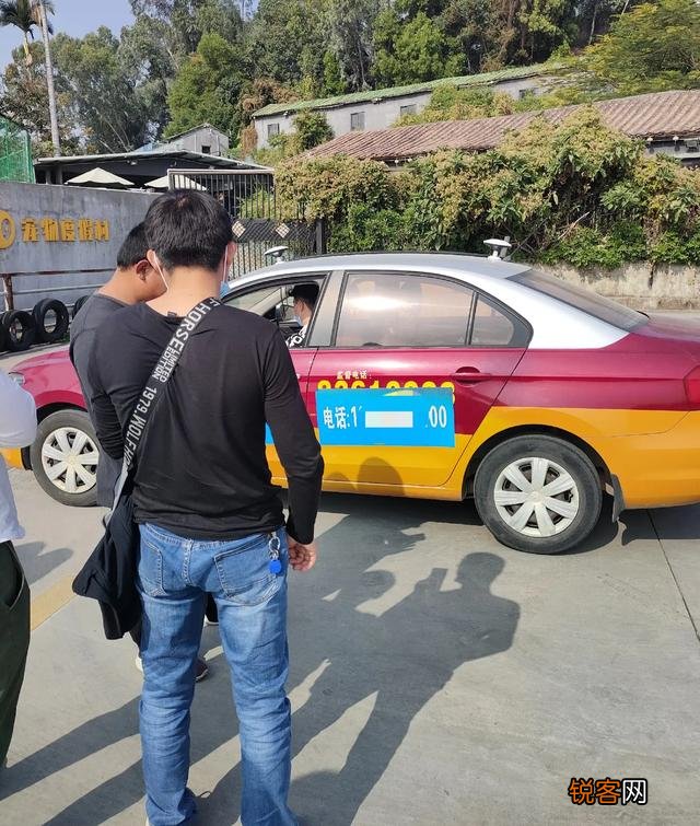 半夜活跃在街头做“代驾”的人,一个月究竟能赚多少钱？