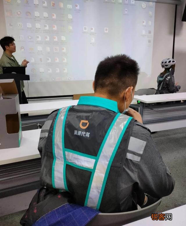 做代驾需要哪些条件？代驾的收入怎么样？