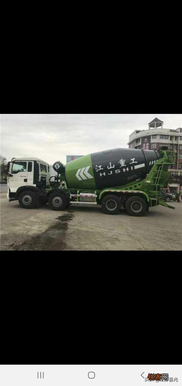 万一混凝土凝固在车罐里怎么办？