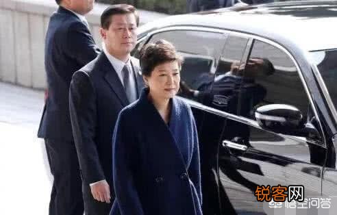 朴槿惠私吞国费,贪污那么多钱是为了什么？