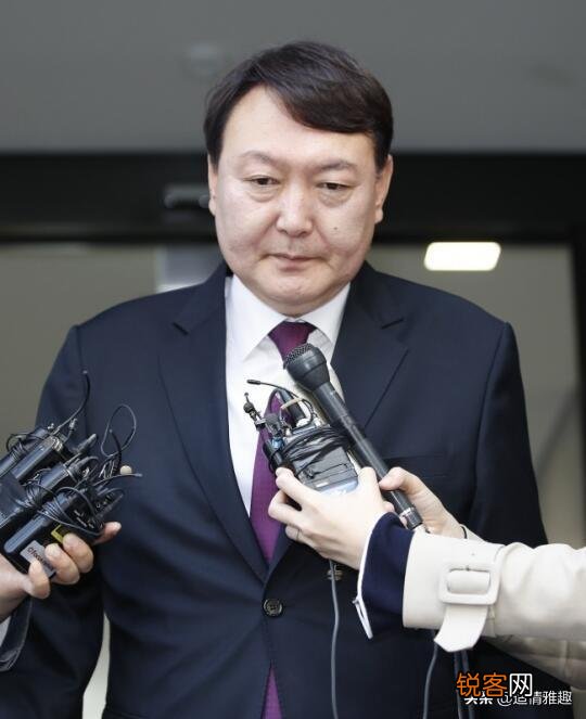 韩检方强查曹国,曹国力推“检察院改革”,谁会笑到最后？