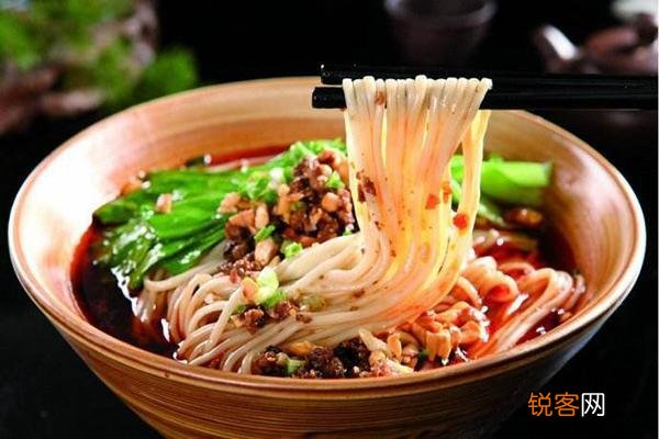 四川担担面的做法和配料 成都小吃担担面的做法