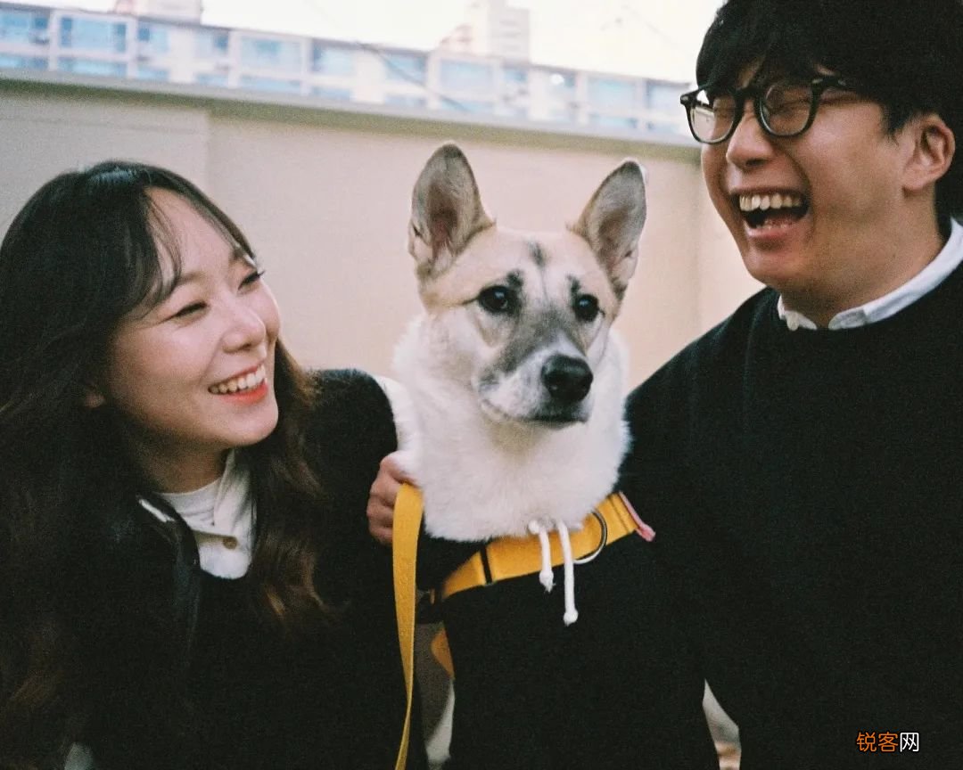 88 种情侣照 pose 情侣拍照姿势大全