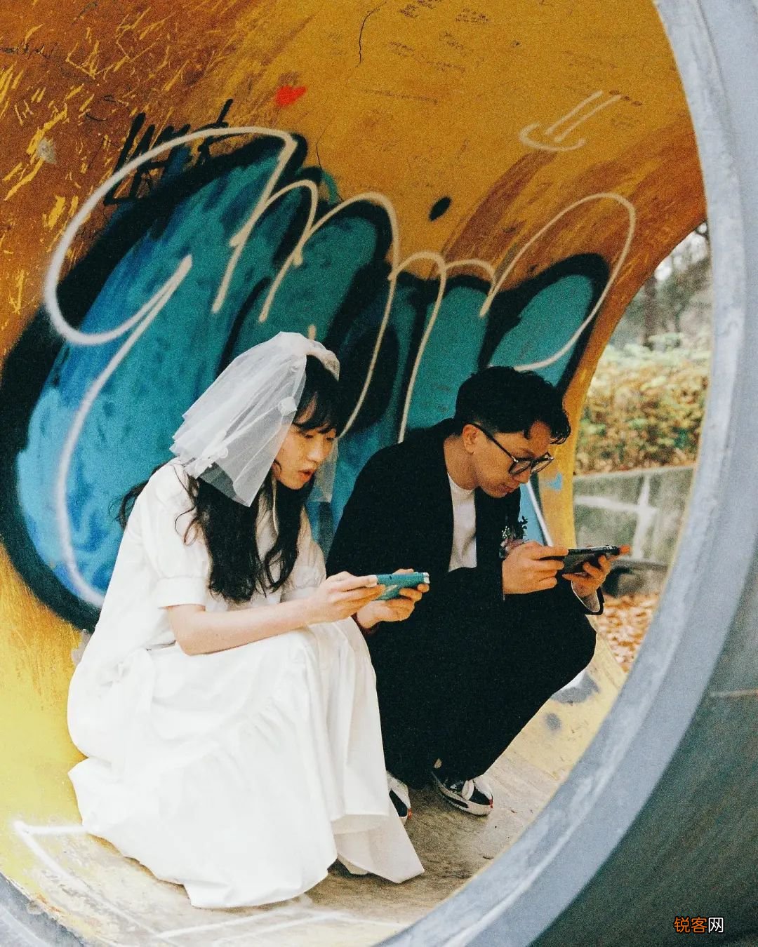 88 种情侣照 pose 情侣拍照姿势大全