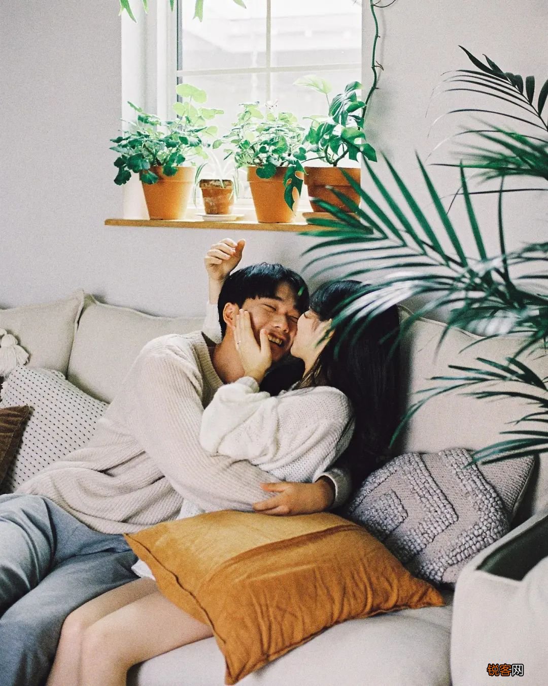 88 种情侣照 pose 情侣拍照姿势大全