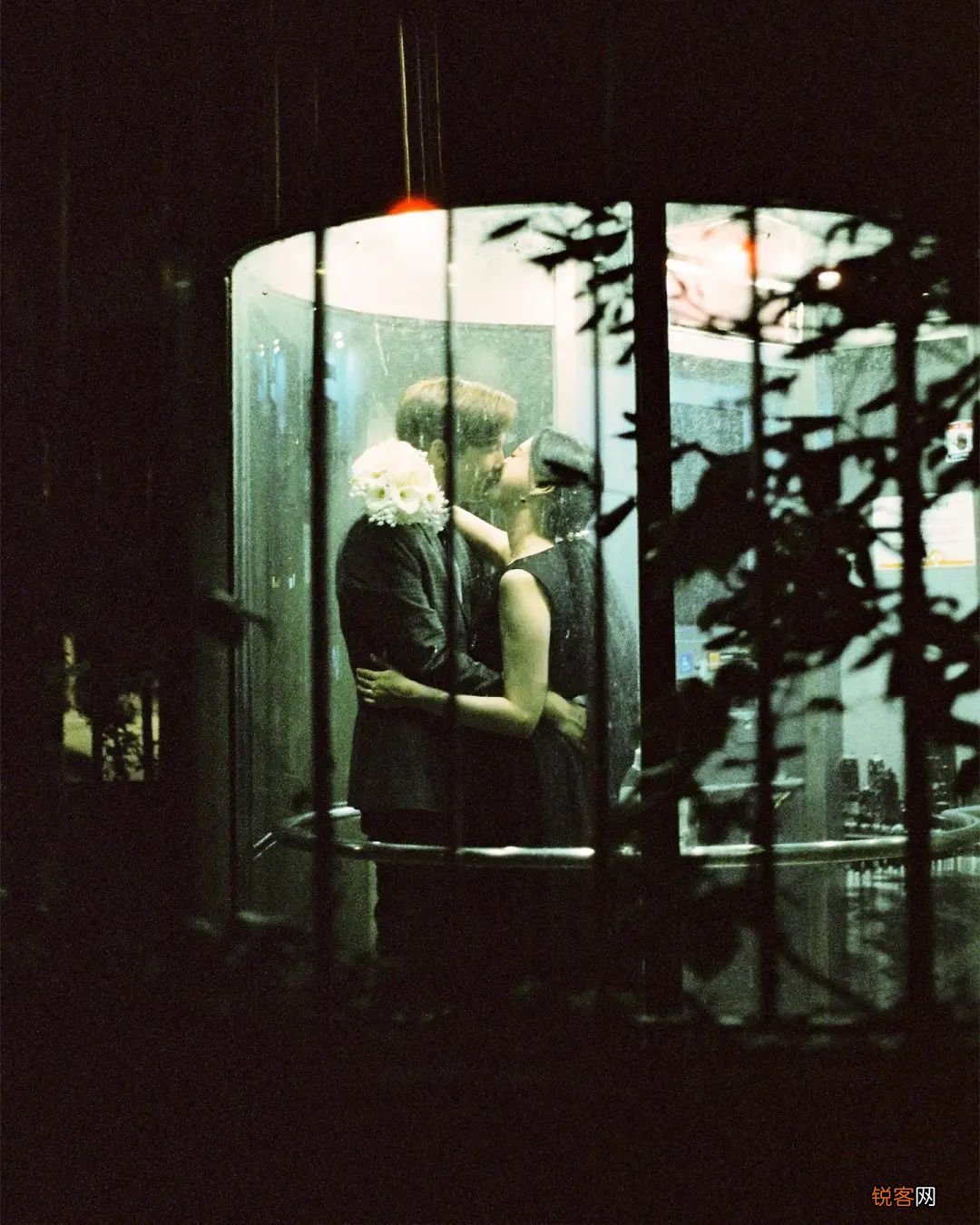 88 种情侣照 pose 情侣拍照姿势大全