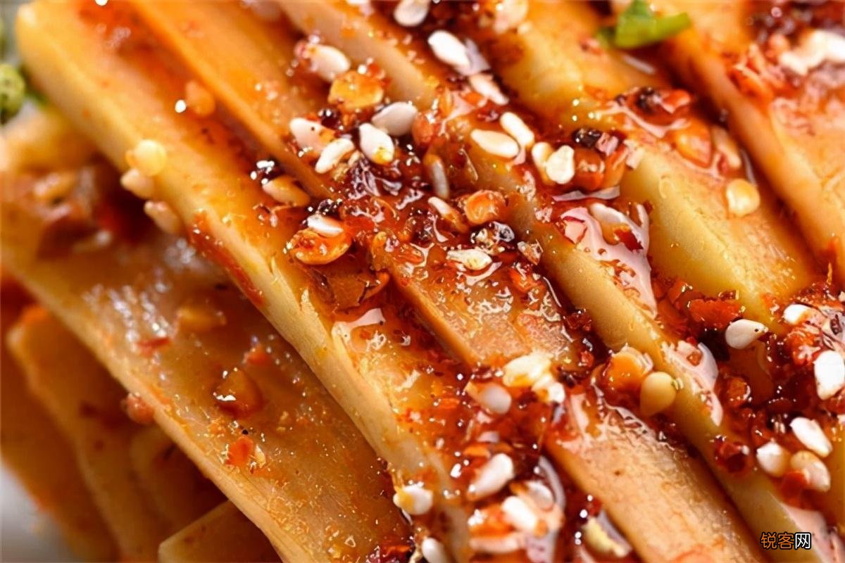 辣拌冬笋片制作过程 辣拌冬笋片怎么做好吃