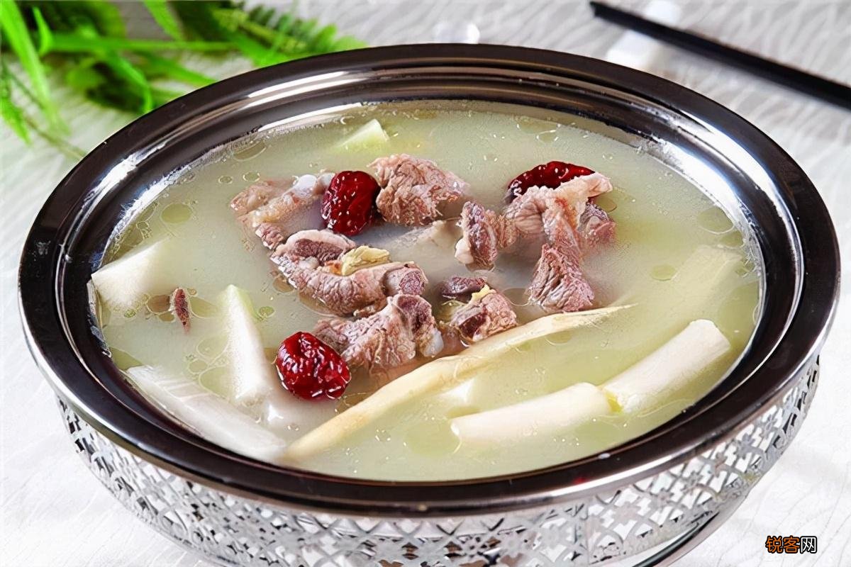 白萝卜炖排骨的制作过程 白萝卜炖排骨怎么做好吃