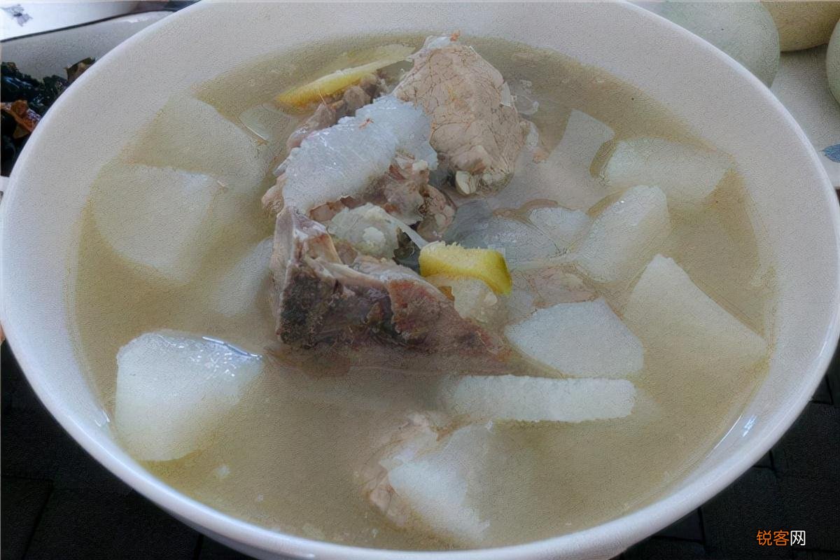 白萝卜炖排骨的制作过程 白萝卜炖排骨怎么做好吃