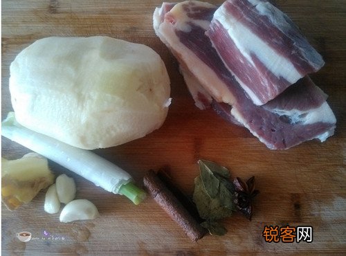 番茄酱土豆烧牛肉