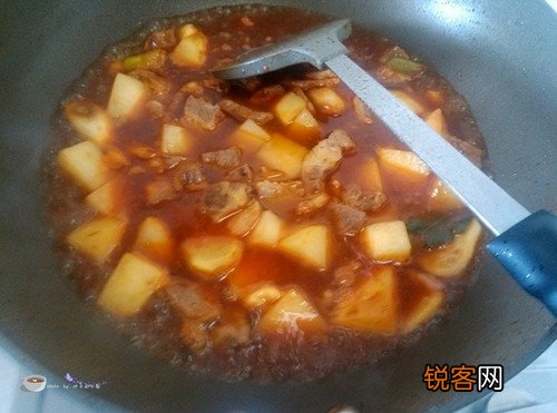 番茄酱土豆烧牛肉