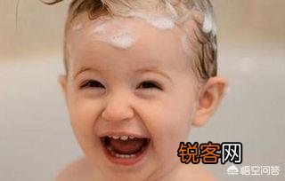 在你心目中世界上最漂亮的一个人是谁？原因是什么？