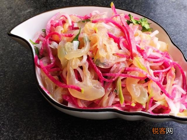 凉拌海蜇怎么做好吃 只需三步脆嫩鲜美