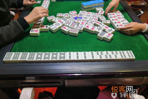 一般赌博赌资十万怎么判刑 赌博赌资10万以上的能判多久