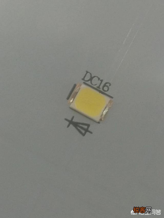 有人说大型家电,网上卖的比实体店便宜但是会偷工减料,是真的吗,你怎么看？