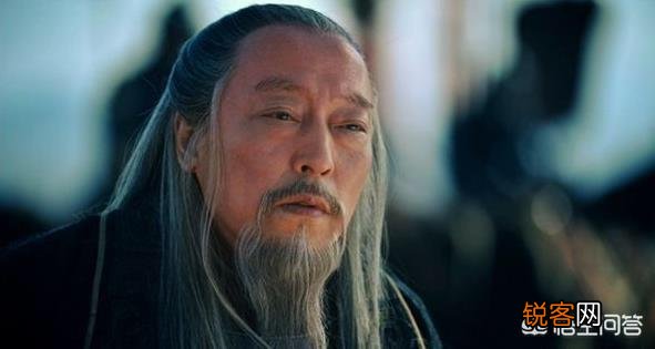 如何评价诸葛亮？主要有哪些功绩？