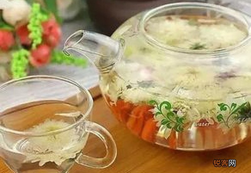 枸杞泡茶的功效有哪些 枸杞泡茶有什么作用