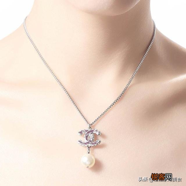 女朋友的生日快到了,有什么送女友礼物参考吗？