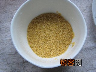 小米蒸排骨的做法