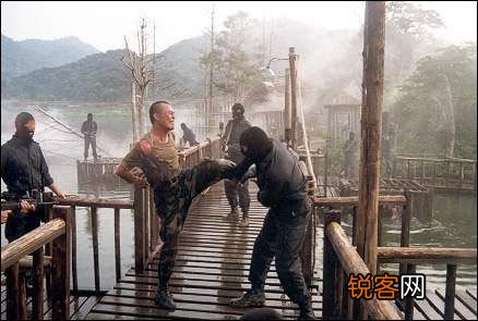 除了投名状集结号跟老八一电影制片厂,为什么现在中国导演的战争片口碑不好？