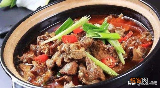 羊肉火锅放什么大料好吃？