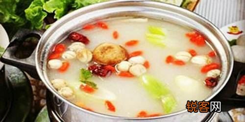 火锅底料里面一般要加多少种添加剂？