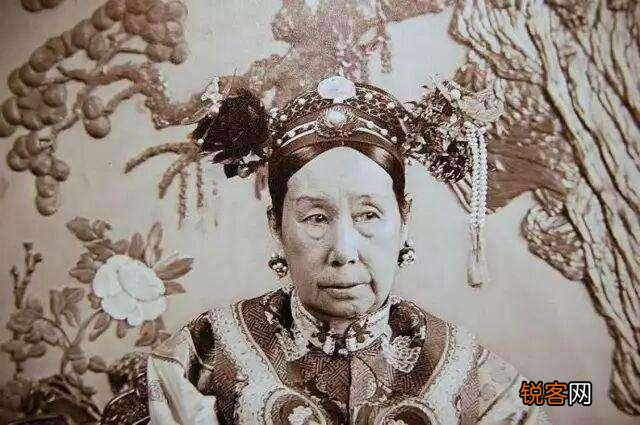 慈禧太后的墓被打开过几次？有何依据？