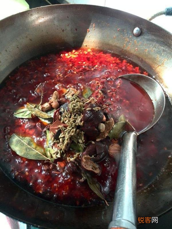 完整版的火锅底料配方里有哪些材料？