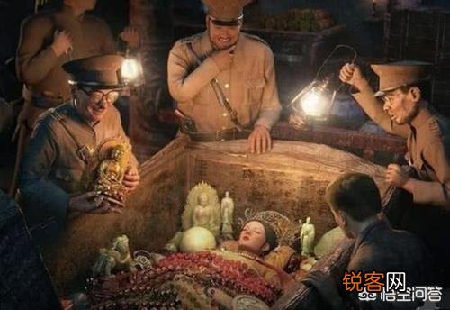 历史上满清时代,慈禧太后死后为何被记载三次入棺材？