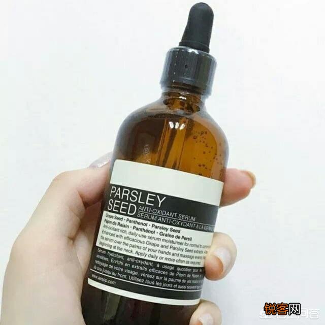 30岁的熟女适合使用哪几款美妆产品？