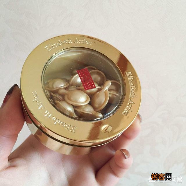 30岁的熟女适合使用哪几款美妆产品？