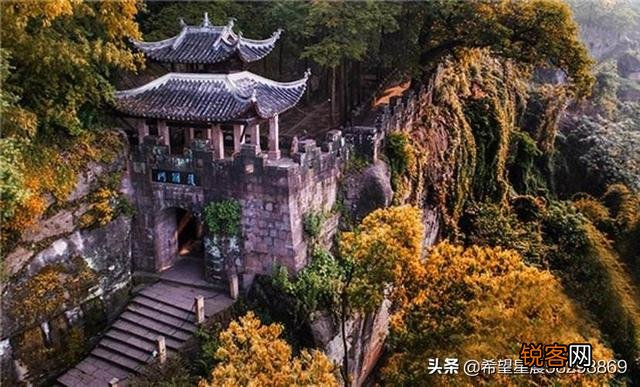 当年蒙古军队为什么非要打下钓鱼城呢？