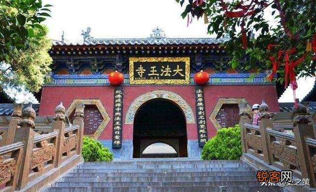 河南嵩山大法王寺,现千年“肉身佛像”,为何吸引大量日本人前来参拜？