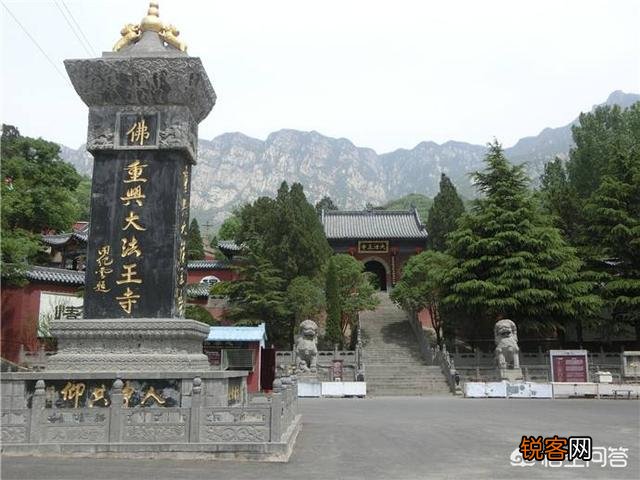 河南嵩山大法王寺,现千年“肉身佛像”,为何吸引大量日本人前来参拜？