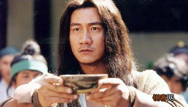 《天龙八部》中乔峰几乎没有败绩,无敌于天下,却为何落得自杀身亡的下场呢？